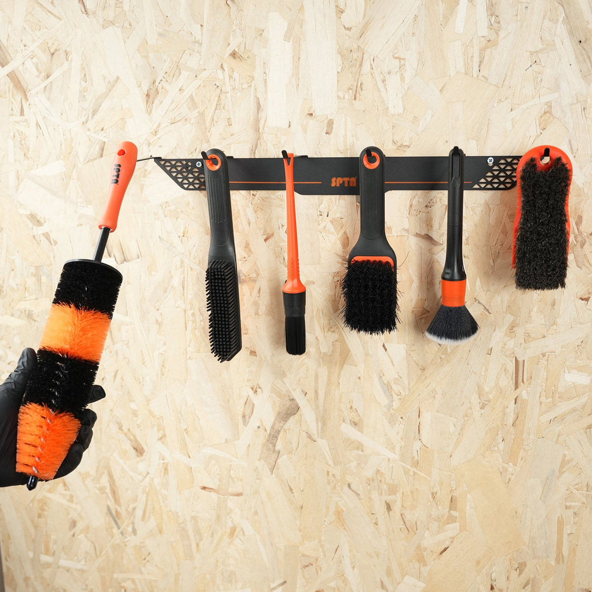 SPTA Detailing Brush Towels Hanger Detailing Brush Holder 6 Organizer Hooks Wall-Mounted Hanger Rack Car Care Organizer, Ideal for Garage Cleaning Towels Brush Car Cleaning Tools