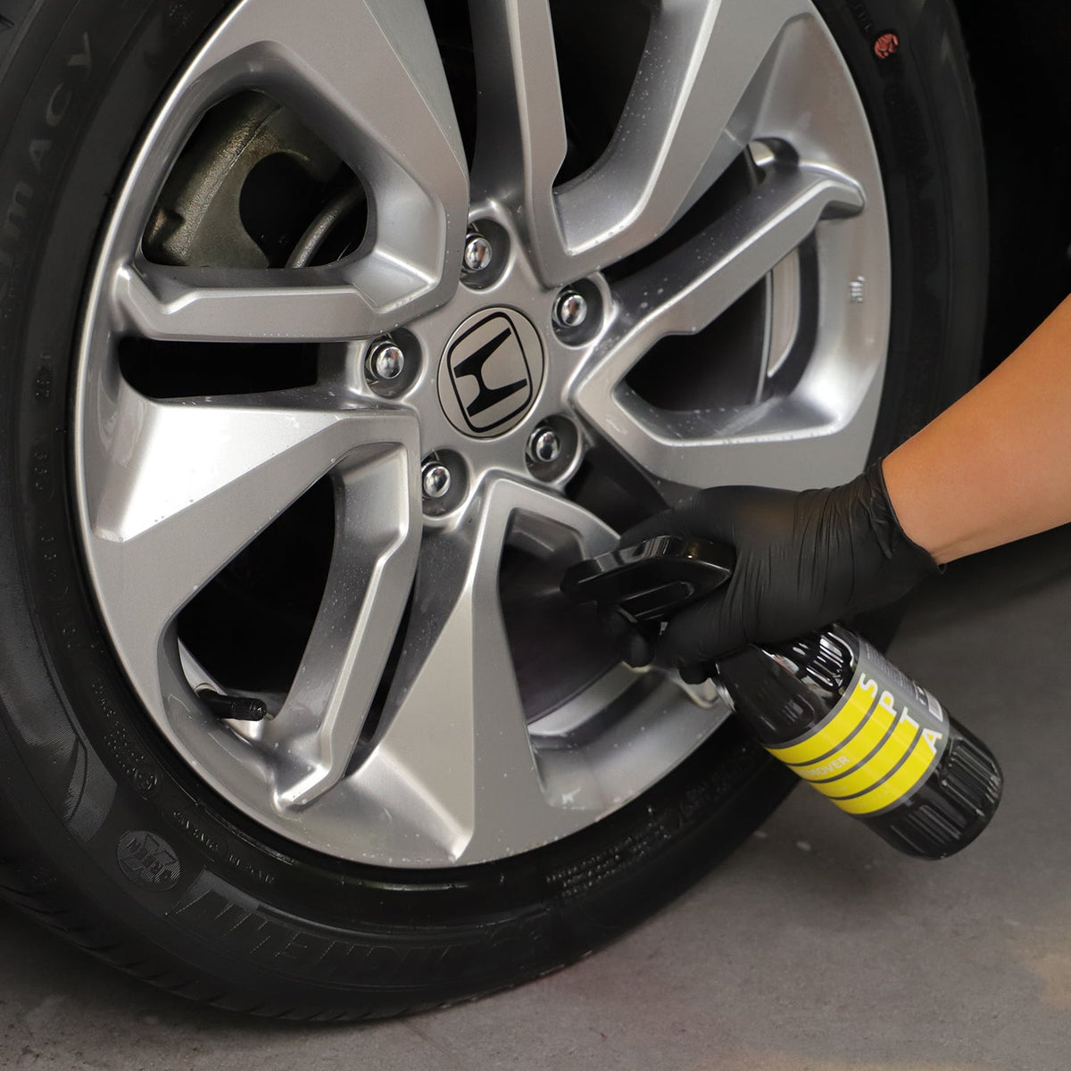 SPTA CL006 Iron Remover Car Wash Foaming Multi-Use Spray Acts For Car Wheel Cleaner Remove Iron Powder From Wheel Hub, Brake,Car Rust Removar, Iron Powder Remover for Car,Safe on Car Paint Safe and Effective
